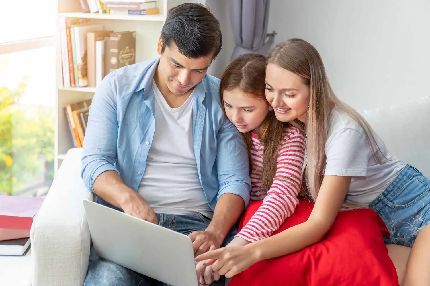 Family planning their insurance coverage at home